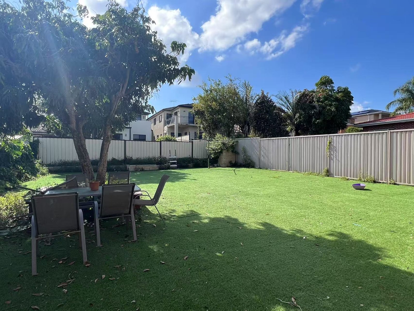 54 Clevedon Road HURSTVILLE 11