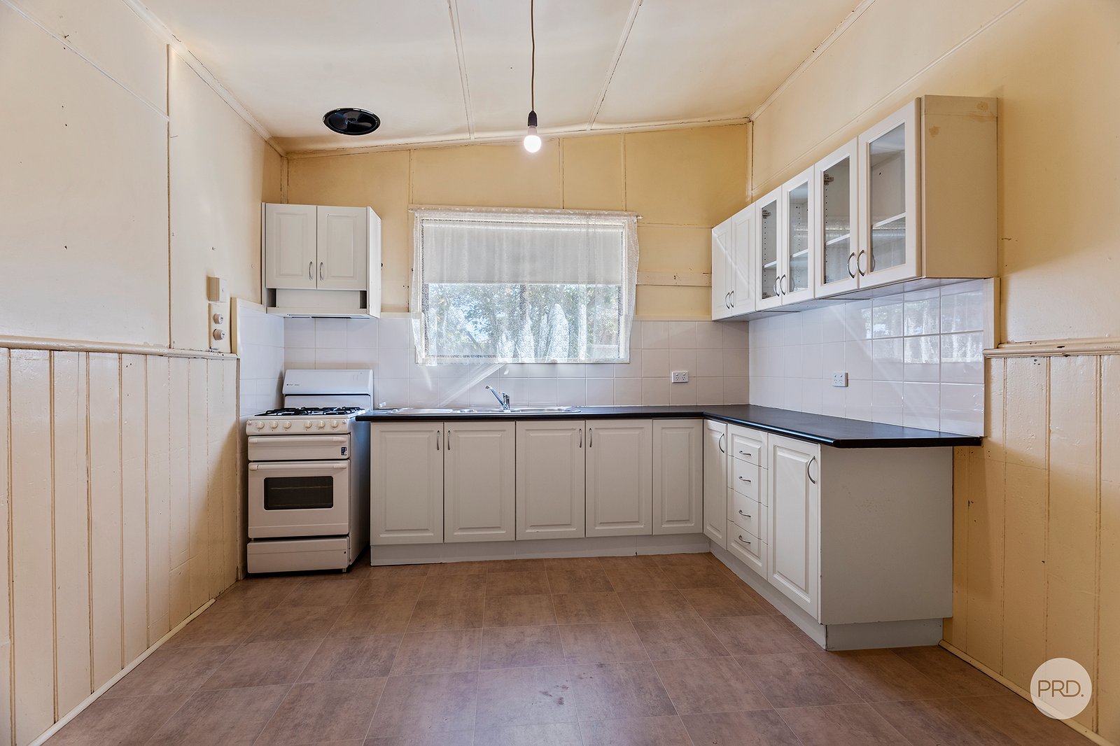 54 Crusoe Road KANGAROO FLAT 4