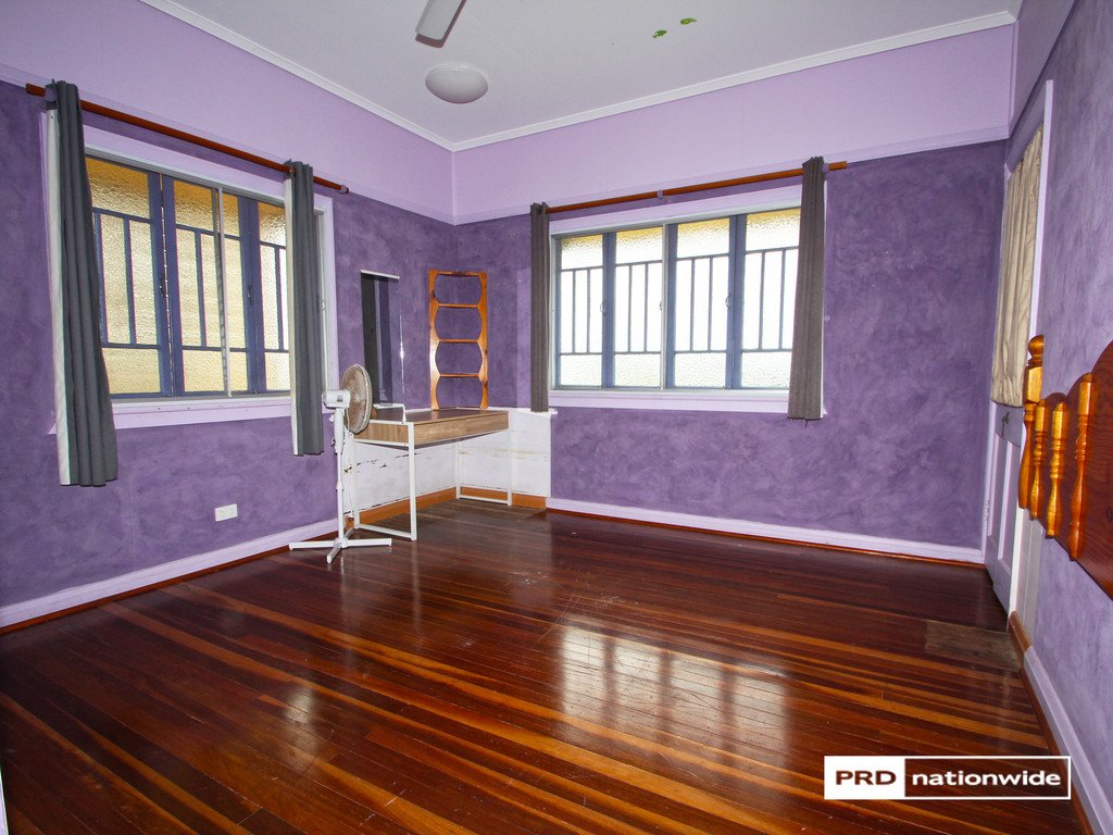 54 Dayman Street URANGAN 7