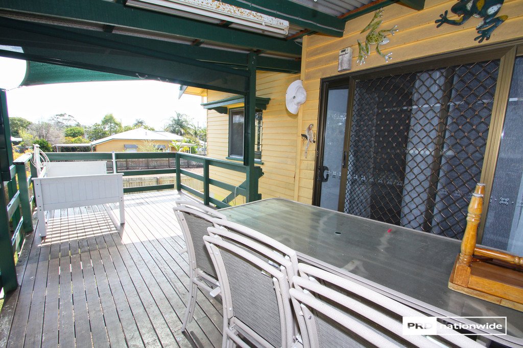 54 Dayman Street URANGAN 15