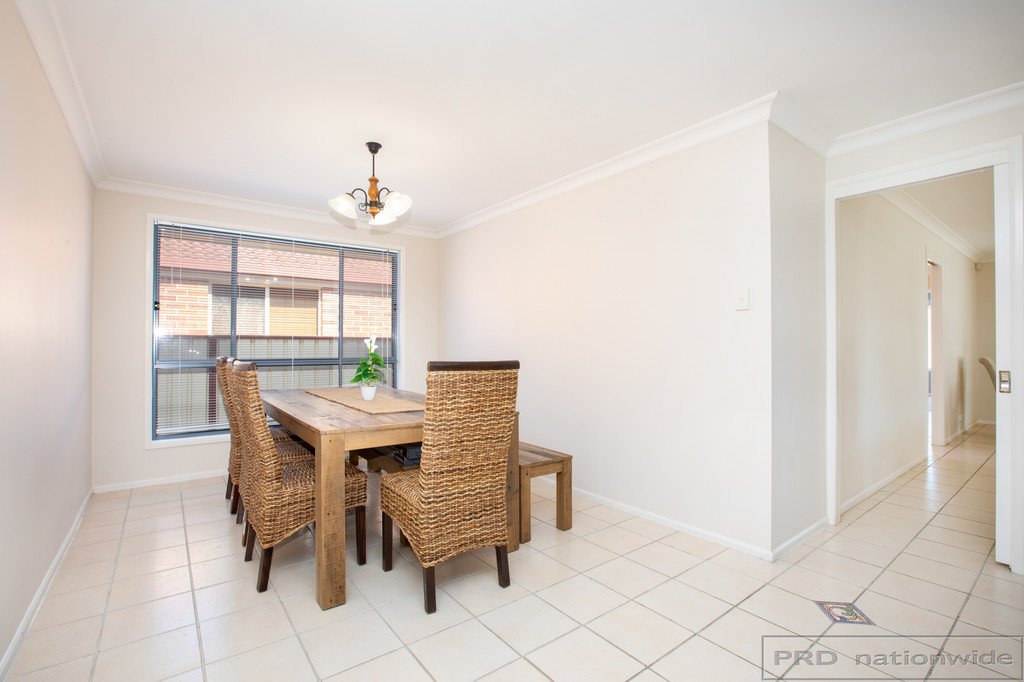 54 Denton Park Drive RUTHERFORD 4