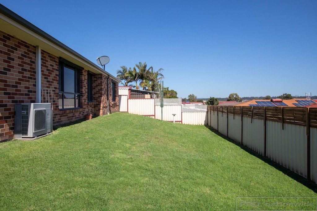 54 Denton Park Drive RUTHERFORD 18
