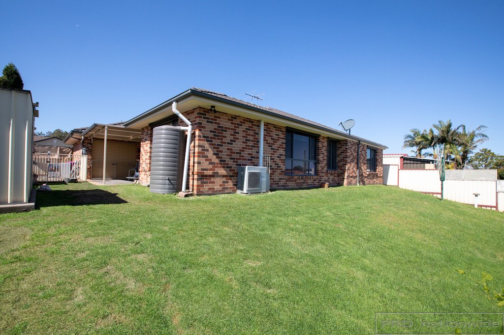 54 Denton Park Drive RUTHERFORD 19