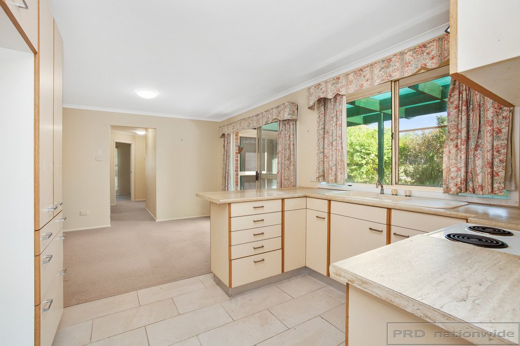 54 Dunmore Road LARGS 7
