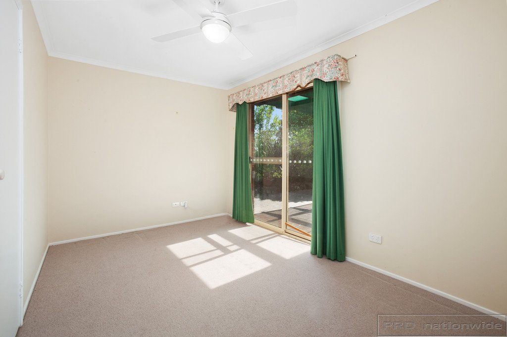 54 Dunmore Road LARGS 15