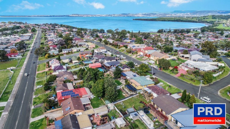 54 Edgeworth Ave  KANAHOOKA 11