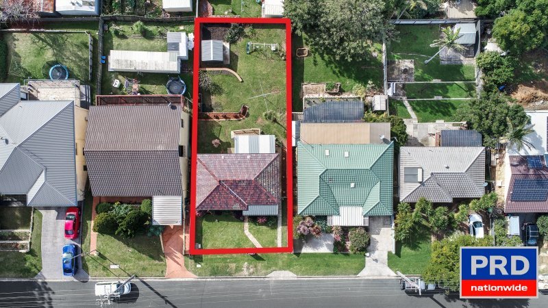 54 Edgeworth Ave  KANAHOOKA 11