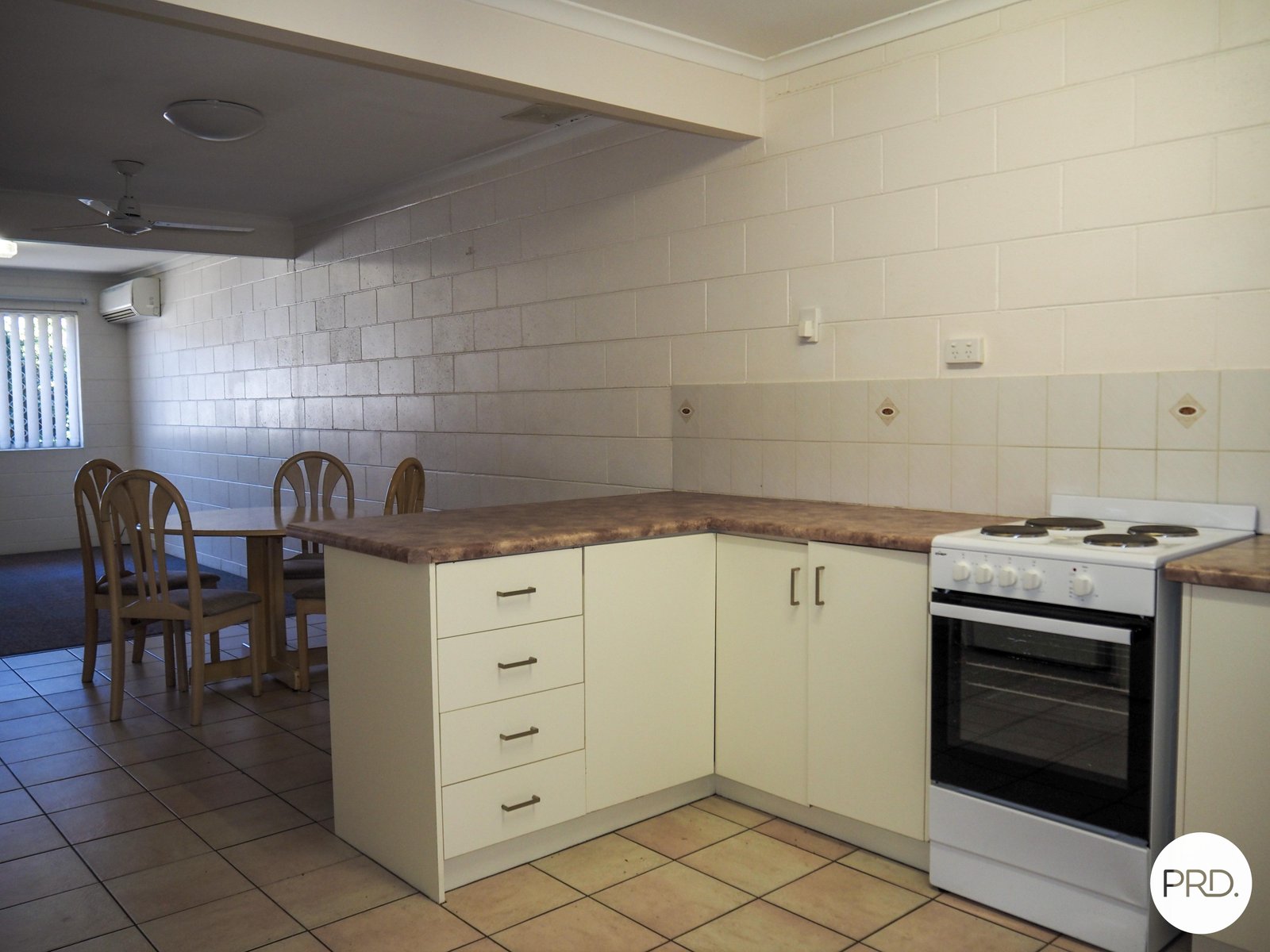 5/4 Elizabeth Street TANNUM SANDS 9