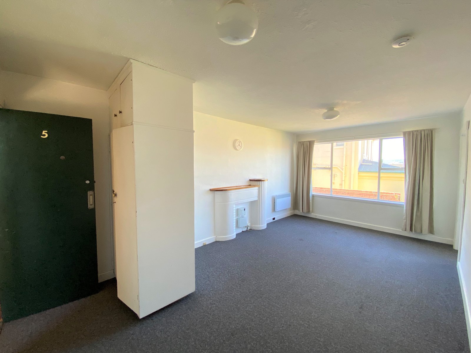 5/4 Ellerslie Road BATTERY POINT 2