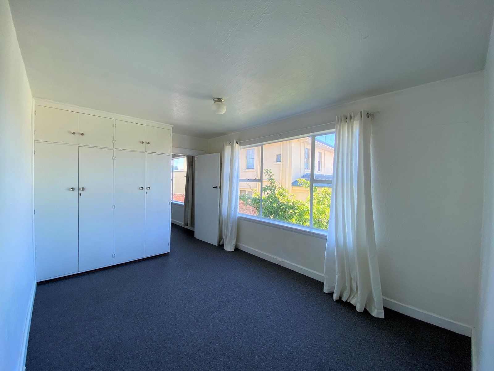 5/4 Ellerslie Road BATTERY POINT 7