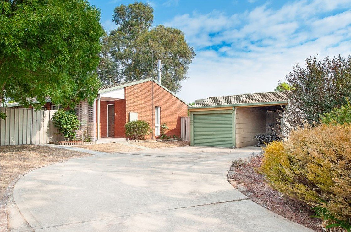 54 Feathertop Circuit THURGOONA 10