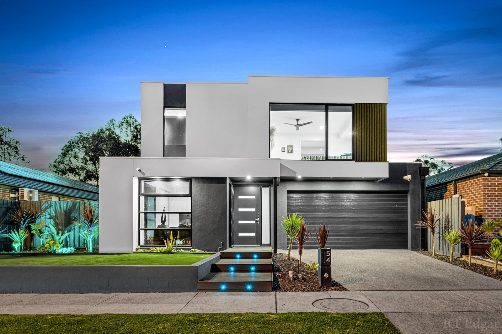 Real Estate and Property in 54 Fiorelli Boulevard, Cranbourne East, VIC