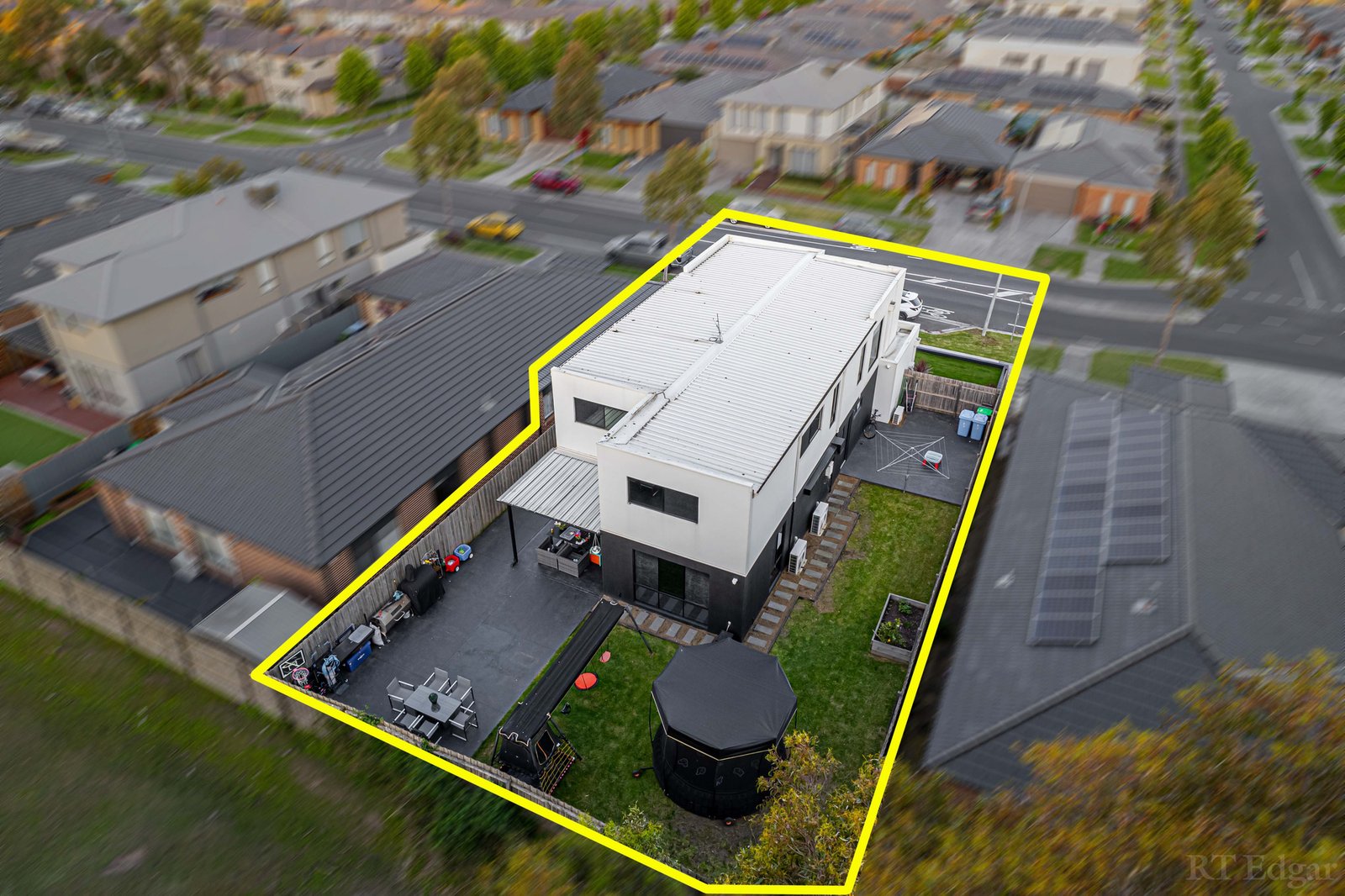 Real Estate and Property in 54 Fiorelli Boulevard, Cranbourne East, VIC