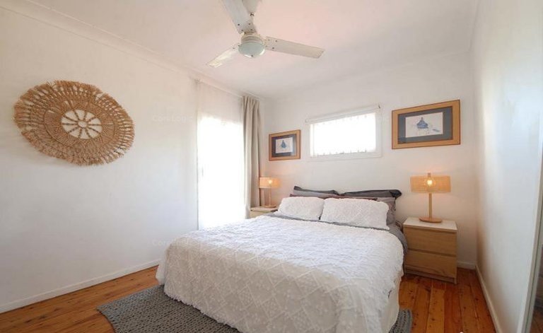 5/4 First Avenue BURLEIGH HEADS 7