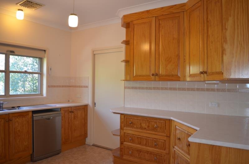 54 Garland Street TURVEY PARK 4