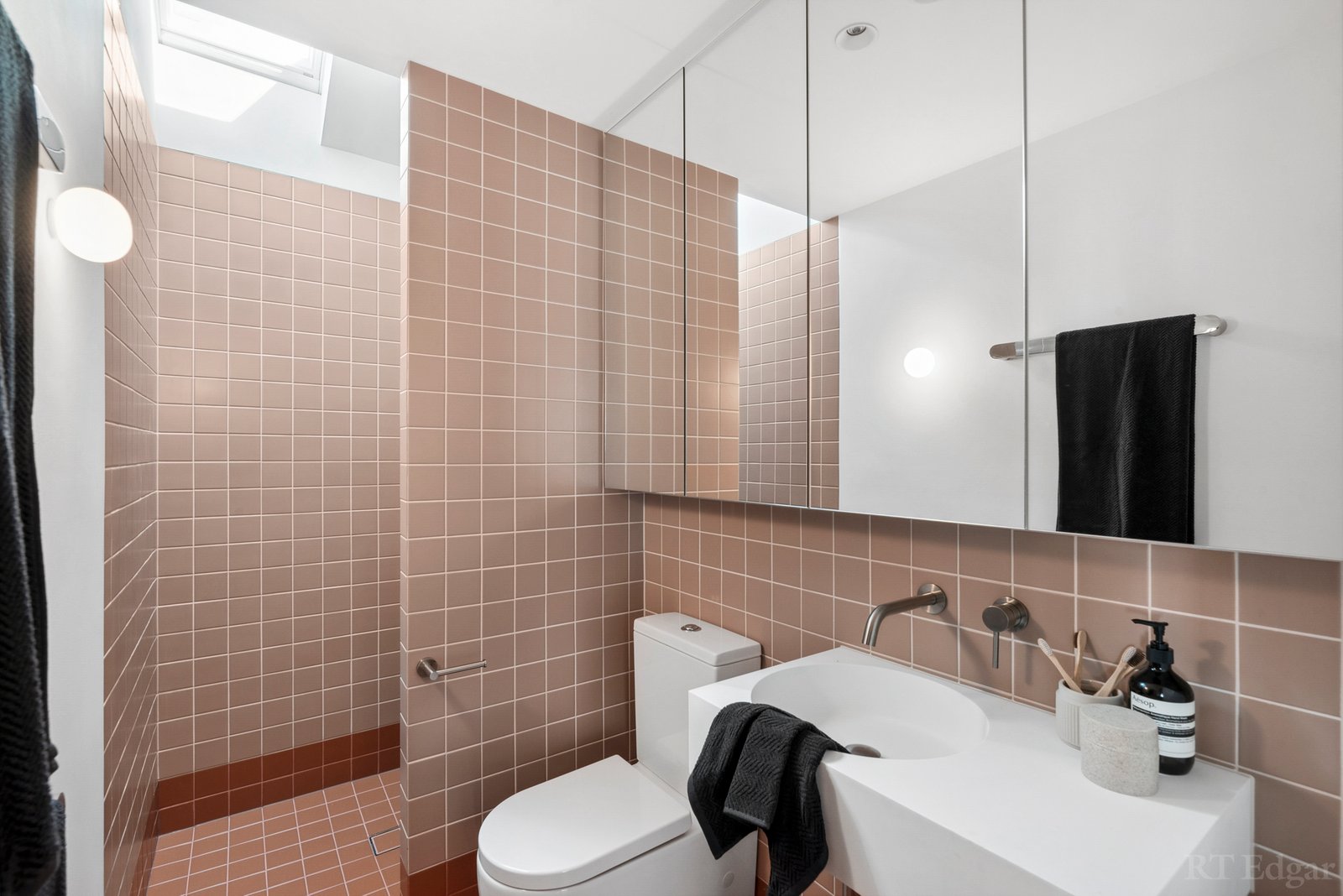 Real Estate and Property in 54 Glaneuse Road, Point Lonsdale, VIC