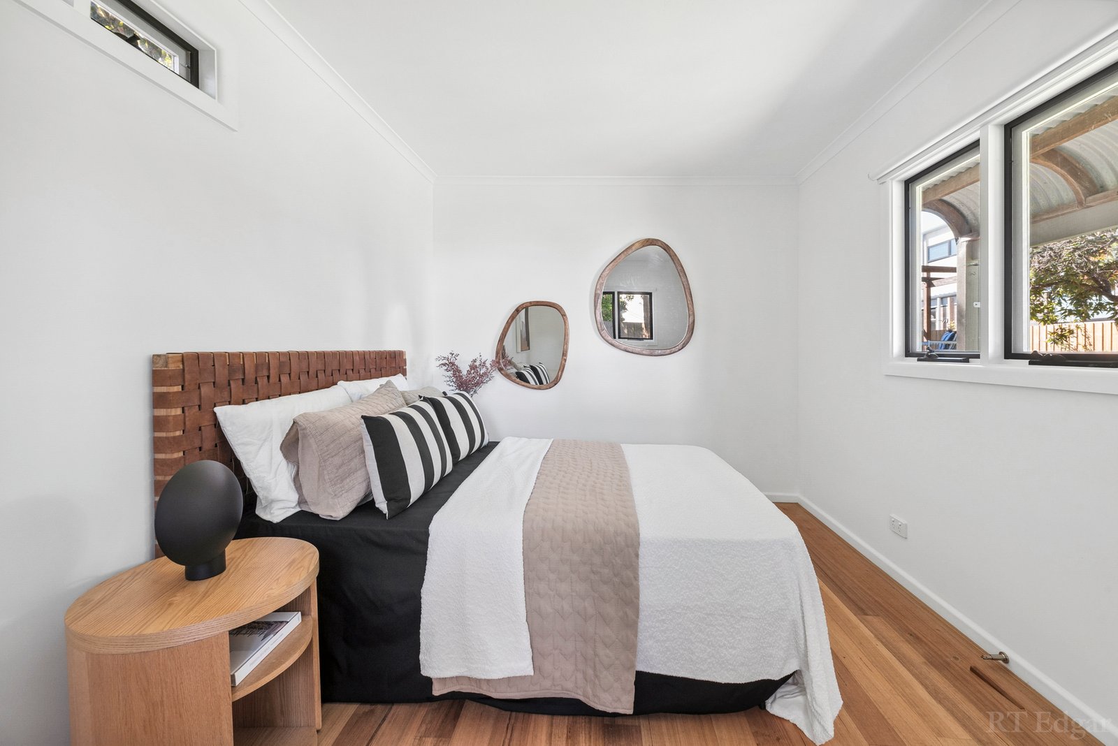 Real Estate and Property in 54 Glaneuse Road, Point Lonsdale, VIC