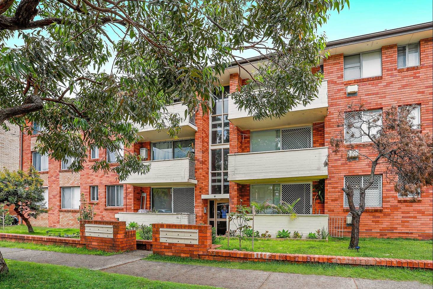 5/4 Grace Campbell Crescent HILLSDALE 6