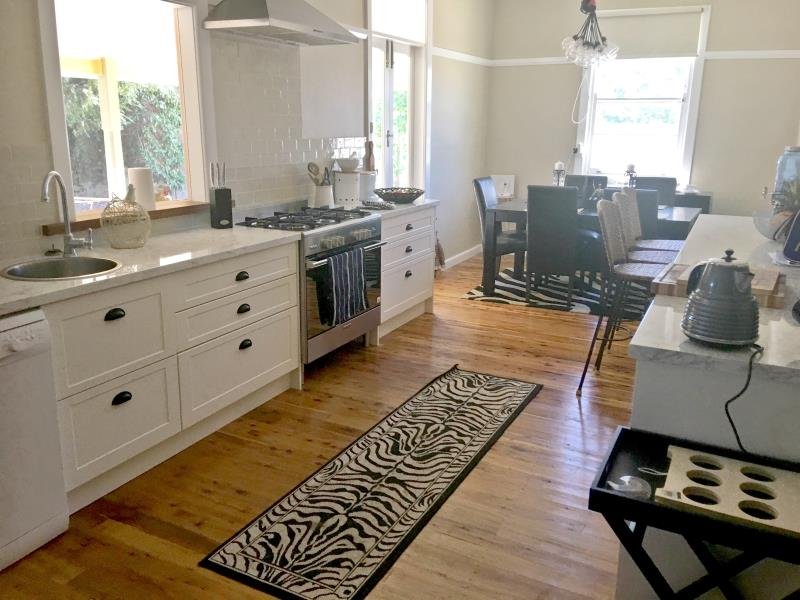 54 Graham Street LAKE ALBERT 5