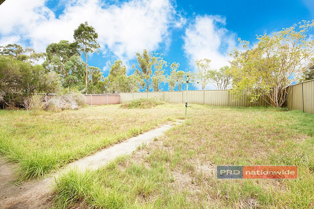 54 Grazier Crescent WERRINGTON DOWNS 3