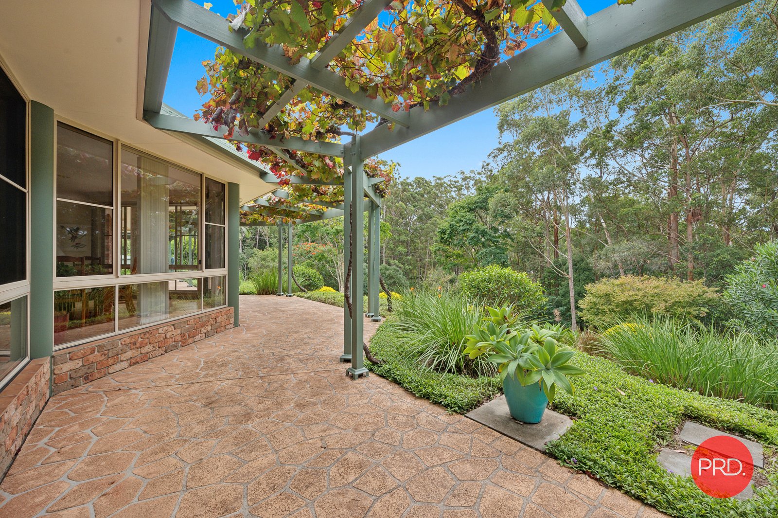 54 Hammond Road EMERALD BEACH 8