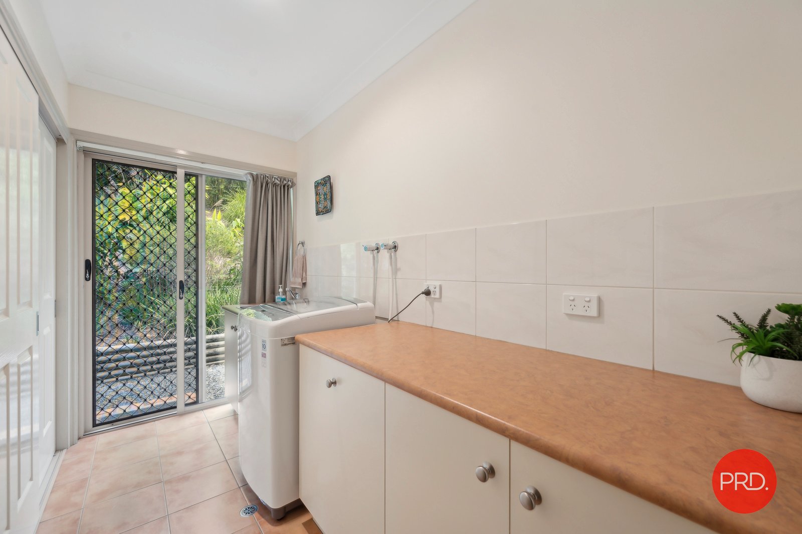 54 Hammond Road EMERALD BEACH 23