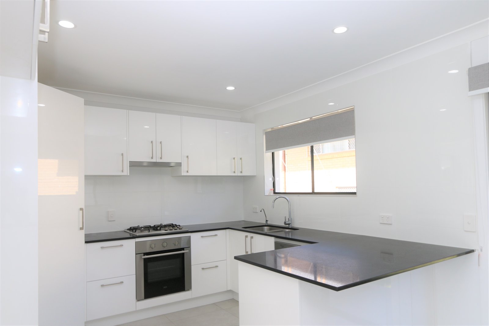 54 Harran Street SOUTHPORT 3