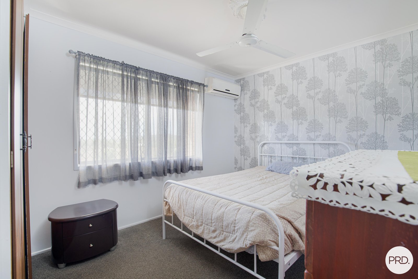 54 Horsbourgh Road HAY POINT 13