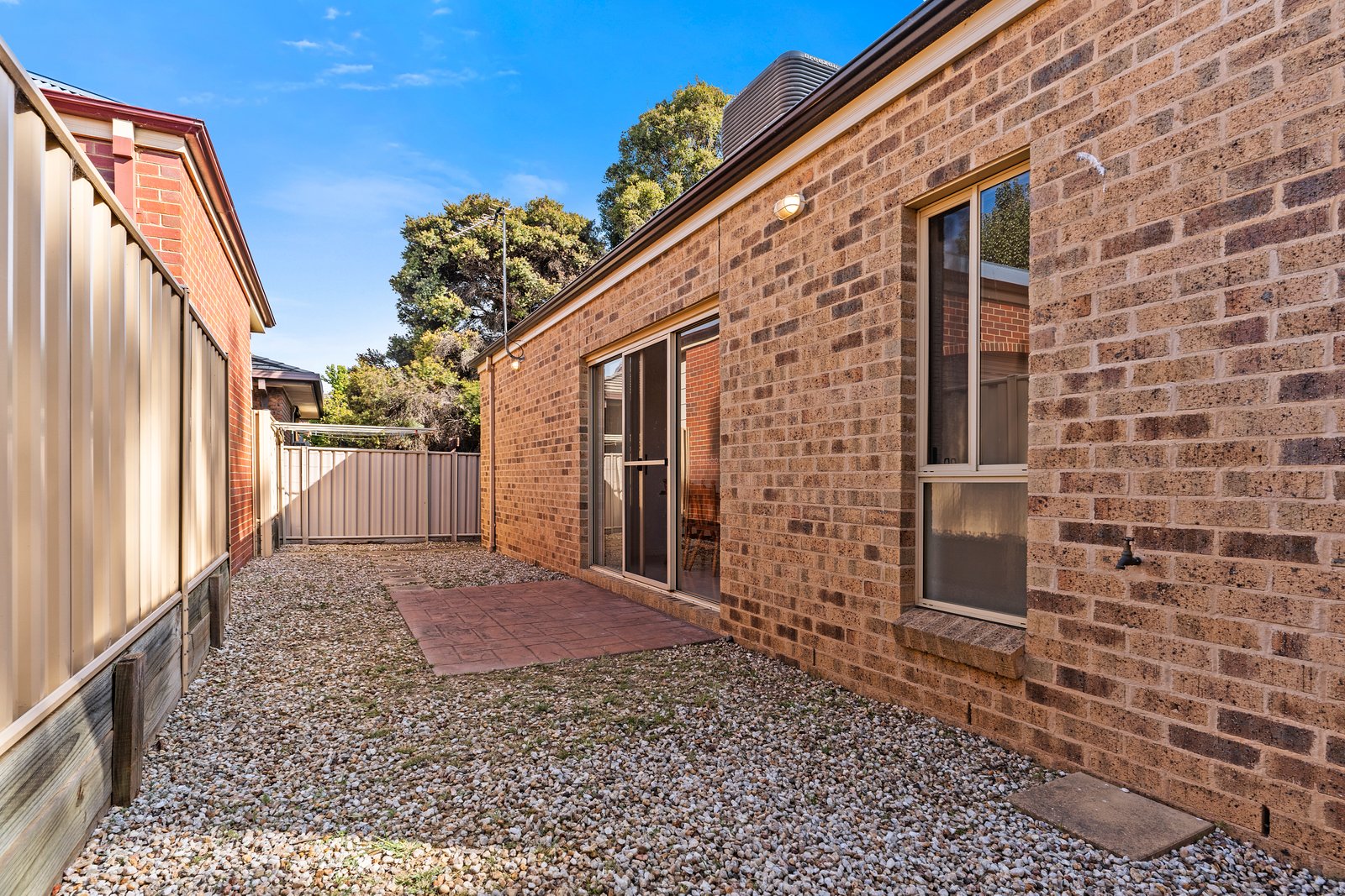 5/4 Keck Street FLORA HILL 12