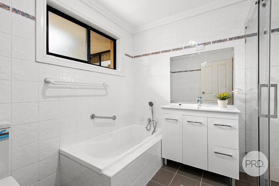 54 Kemp Street MORTDALE 8