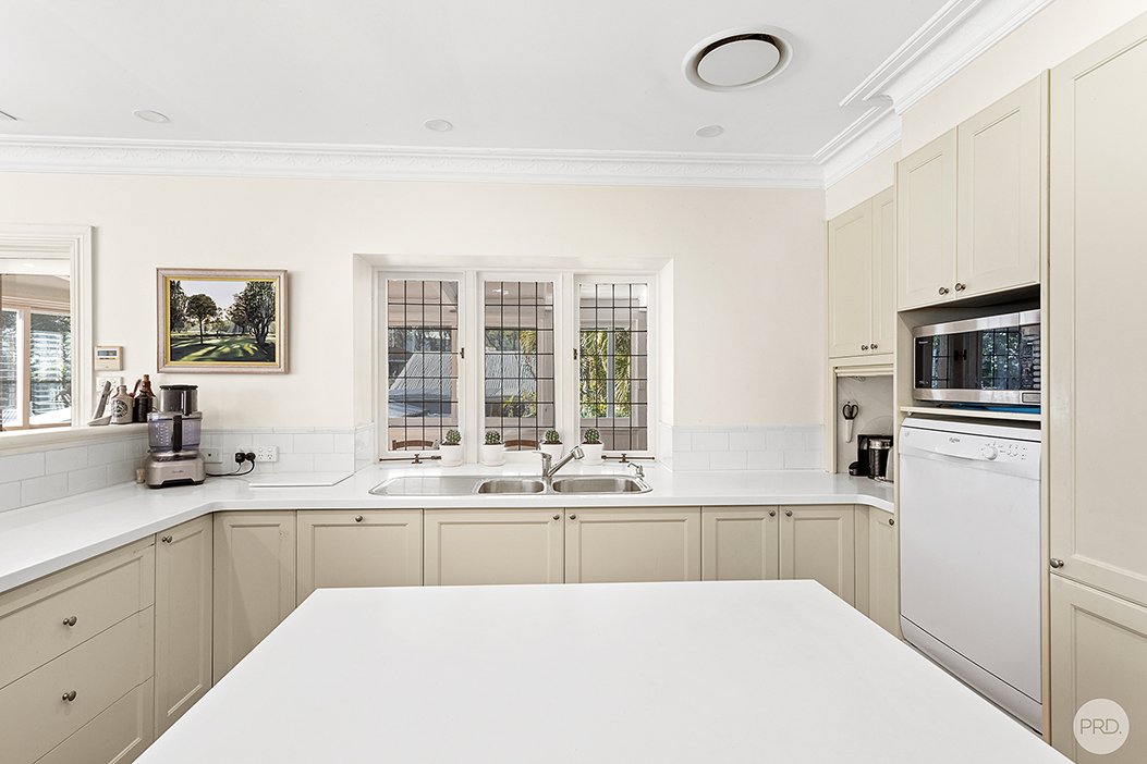 54 Kent Gardens SOLDIERS POINT 10