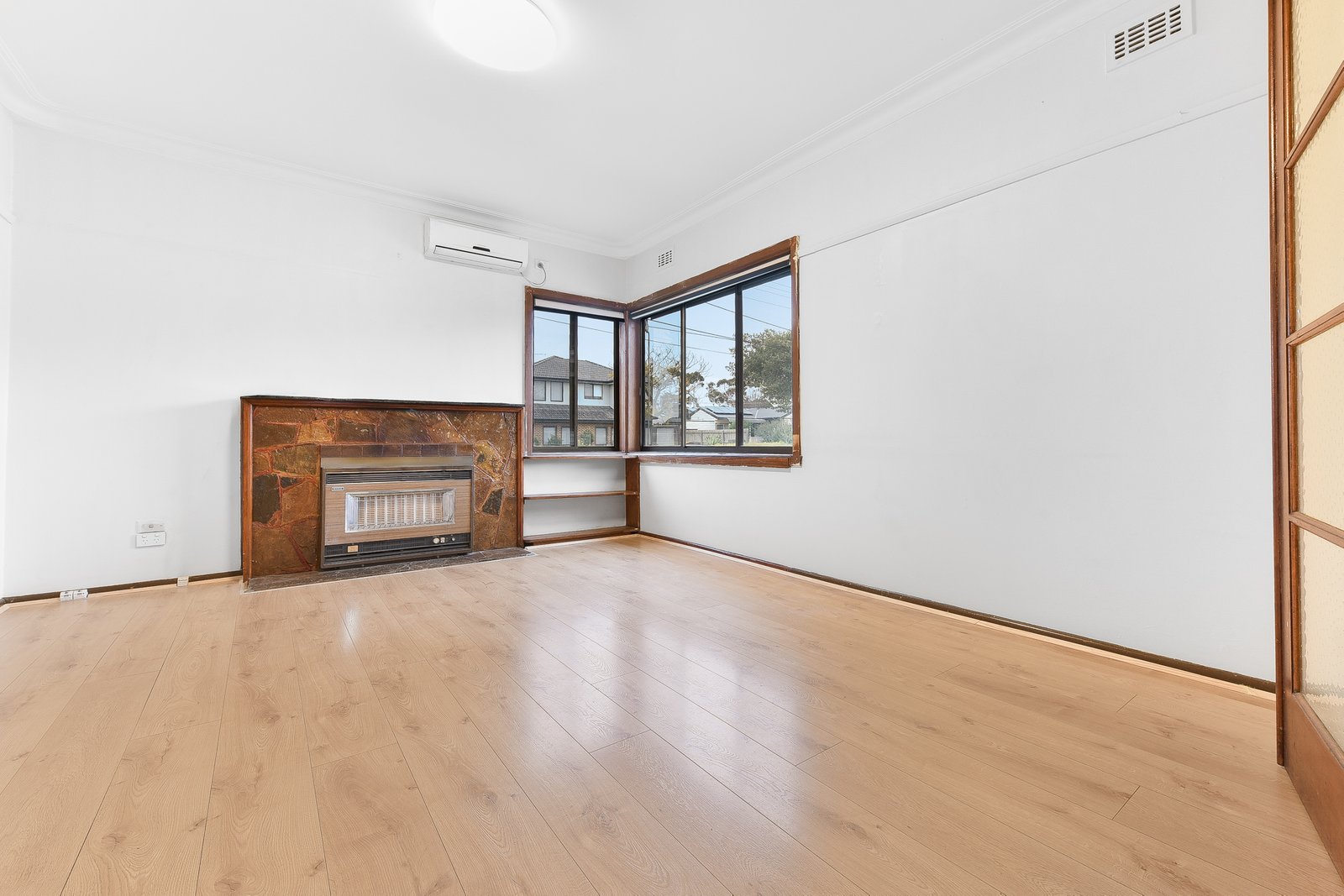 Gallery: 54 Kionga Street