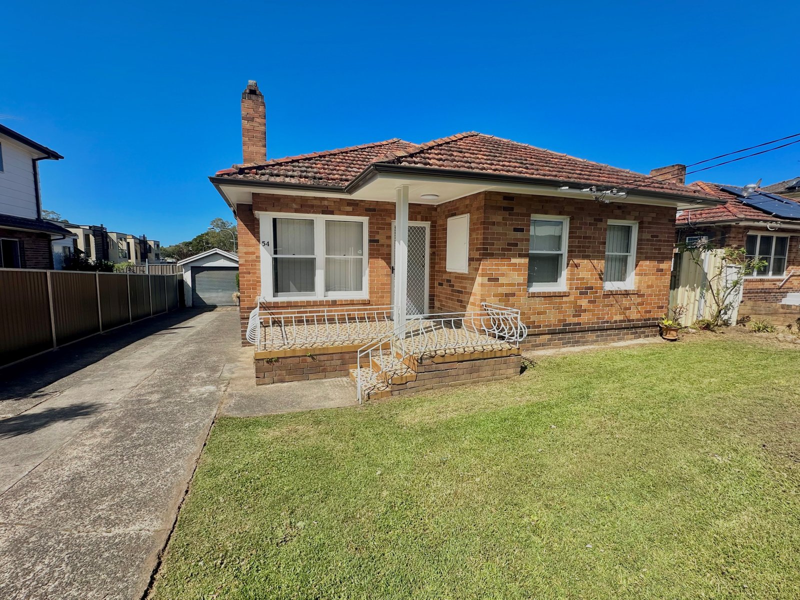 54 Legge Street ROSELANDS 1