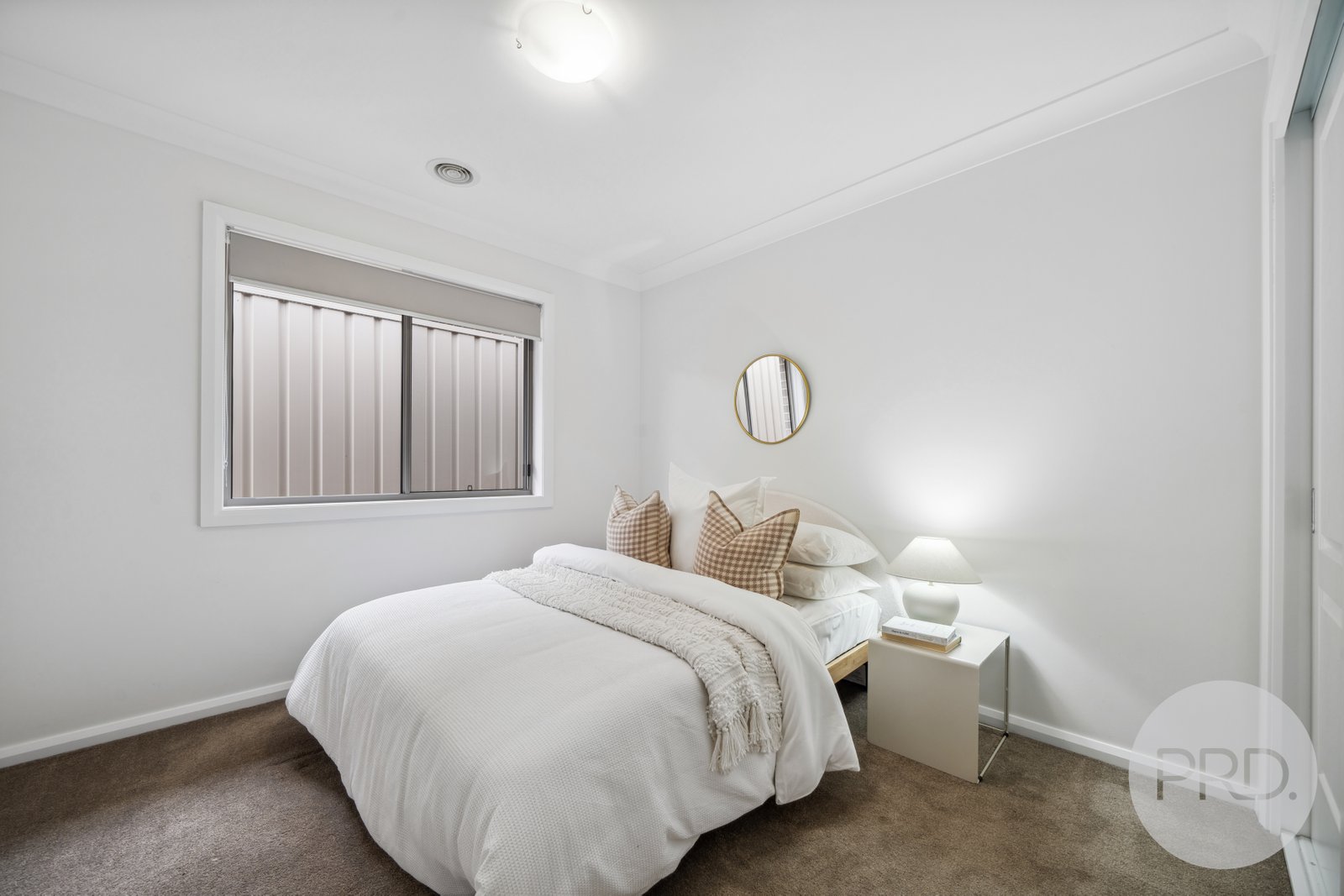 54 Lingiari Drive LLOYD 9