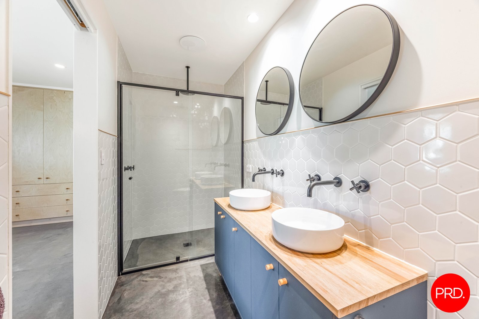 54 Main Street GORDON 16