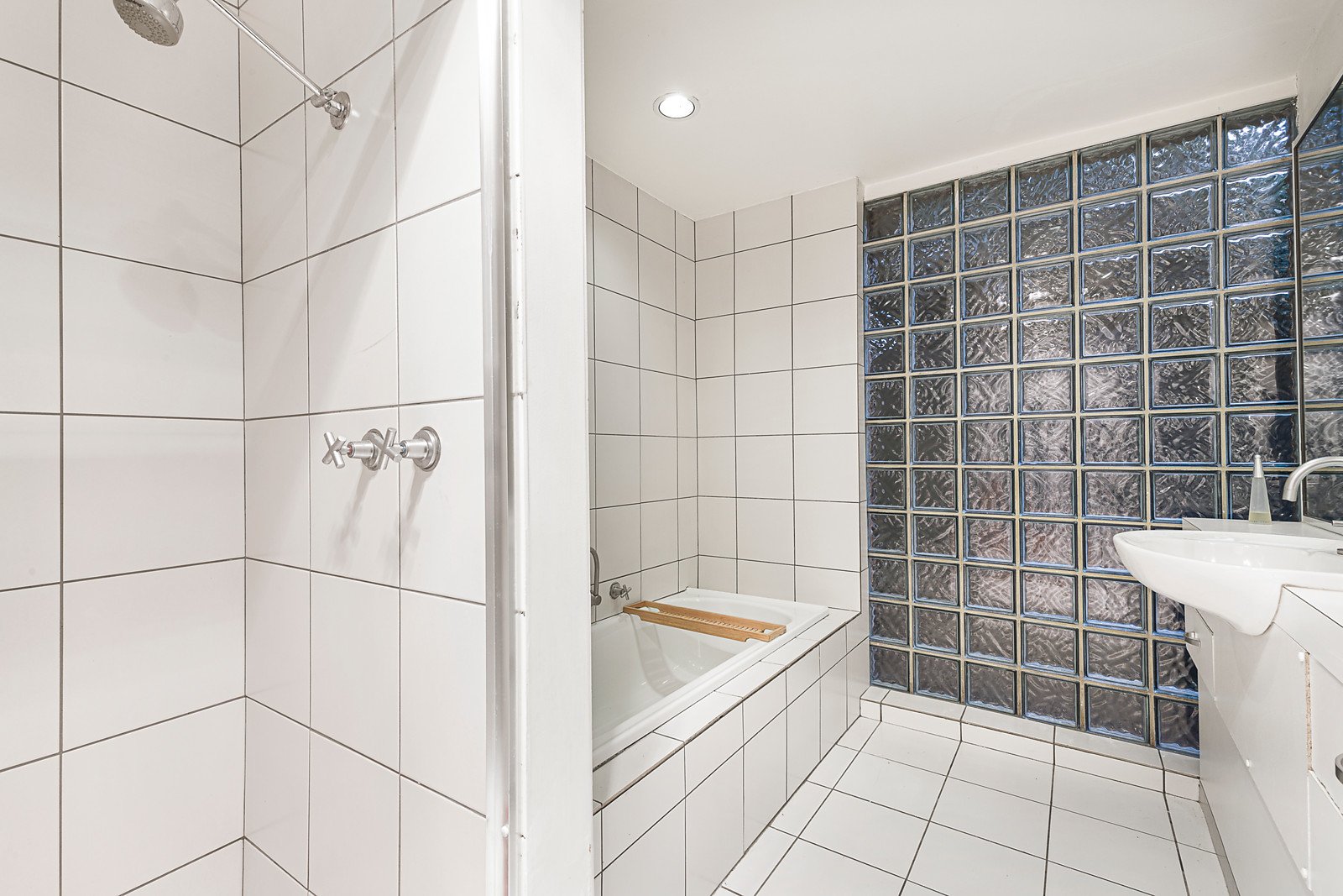 54 Manningtree Road, Hawthorn, VIC