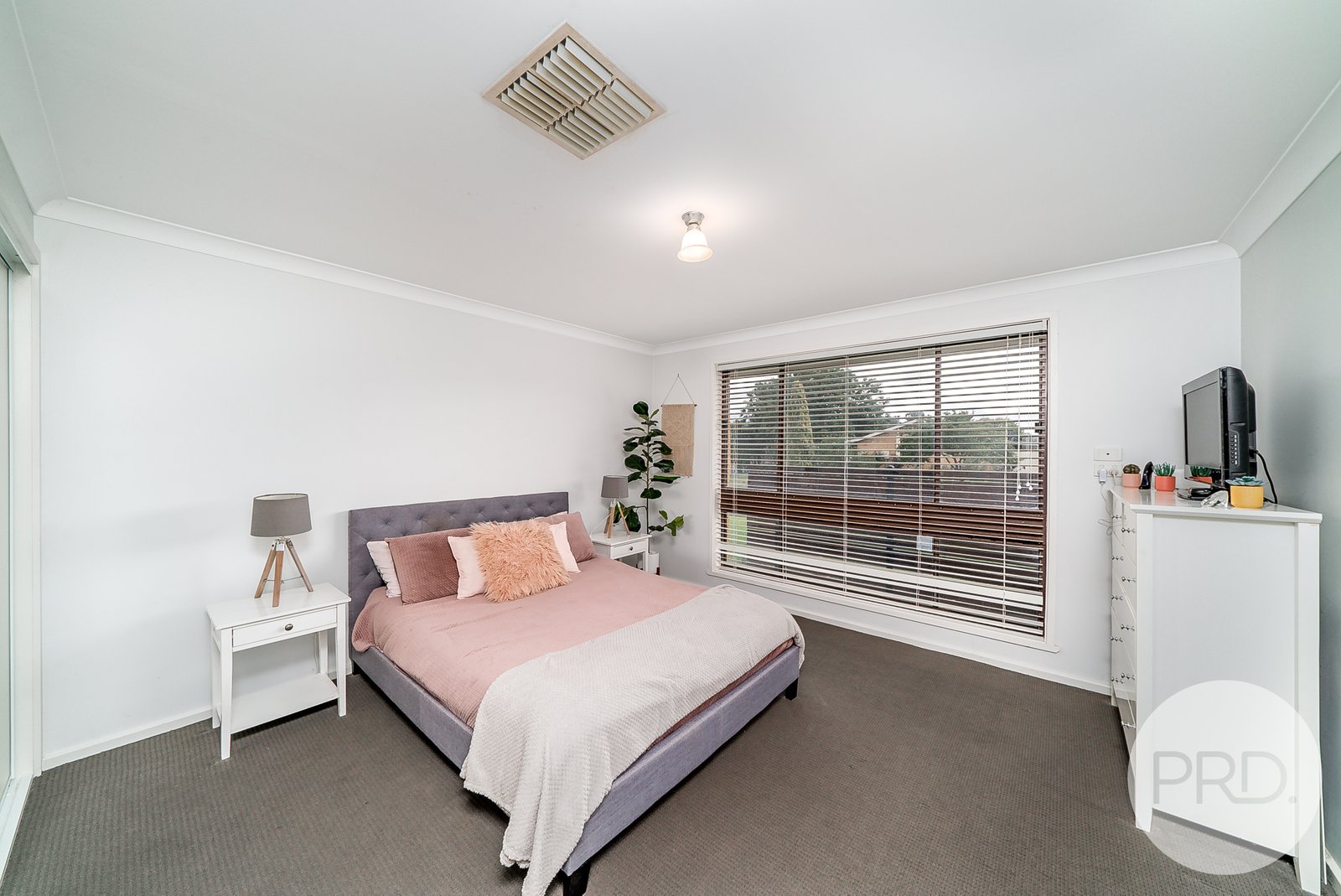 54 Maple Road LAKE ALBERT 5