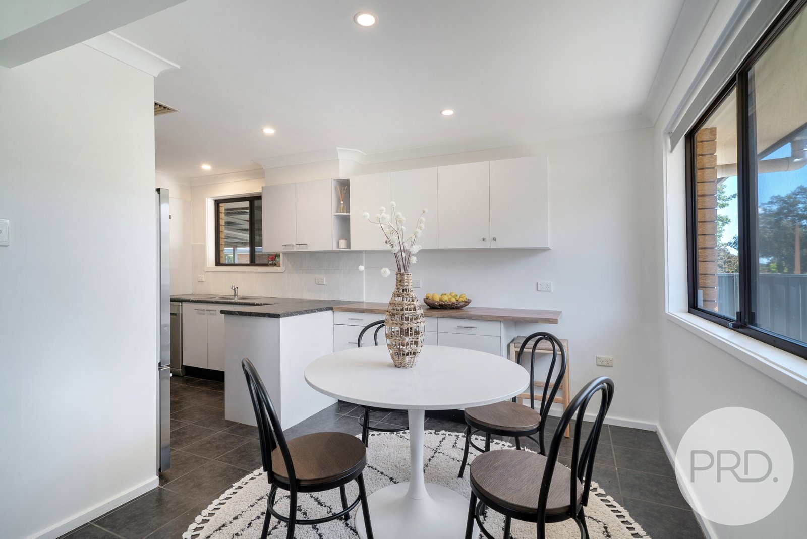 54 Maple Road LAKE ALBERT 4