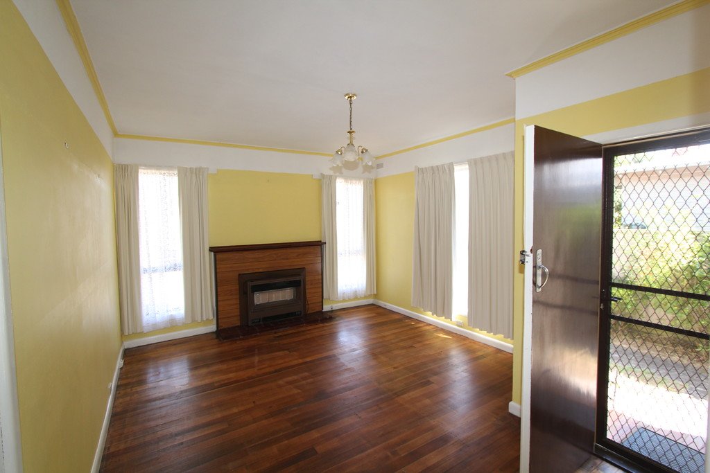 54 Marigold Street WENDOUREE 3