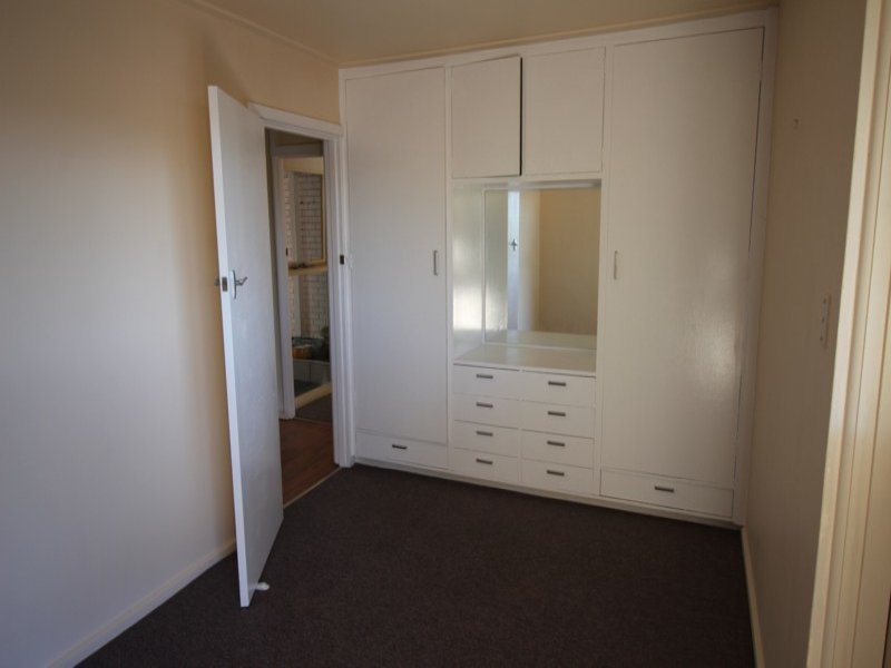 Gallery: 5/4 Mason Court