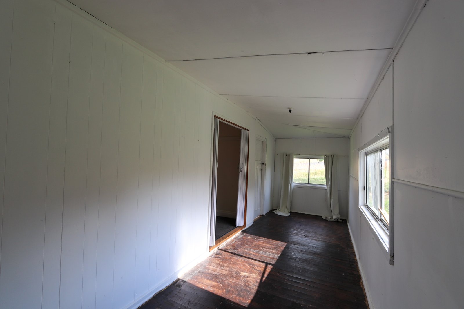 54 Mate Street TUMBARUMBA 8