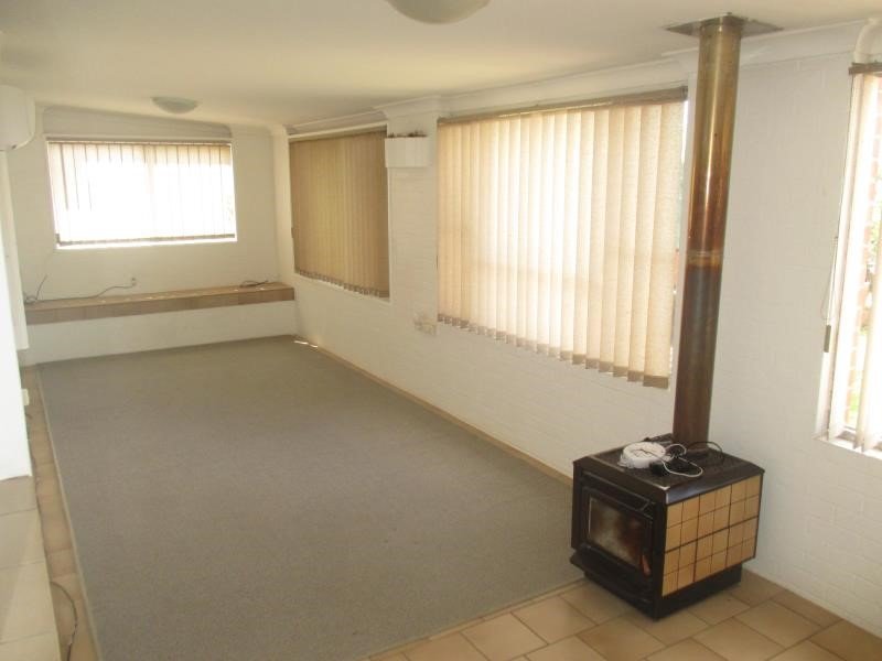 54 Mathew Street TAMWORTH 5