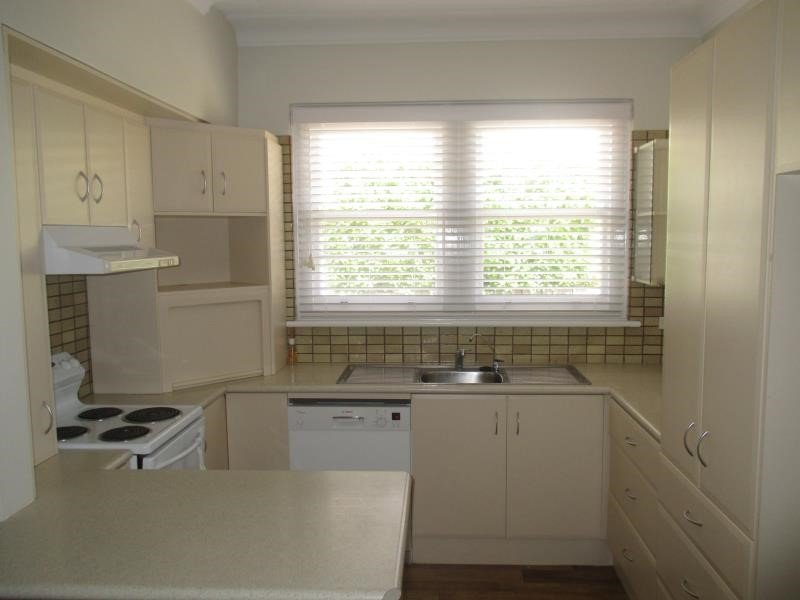 54 Mathew Street TAMWORTH 6