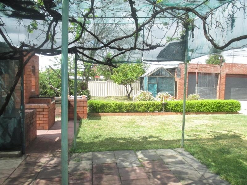 54 Mathew Street TAMWORTH 7
