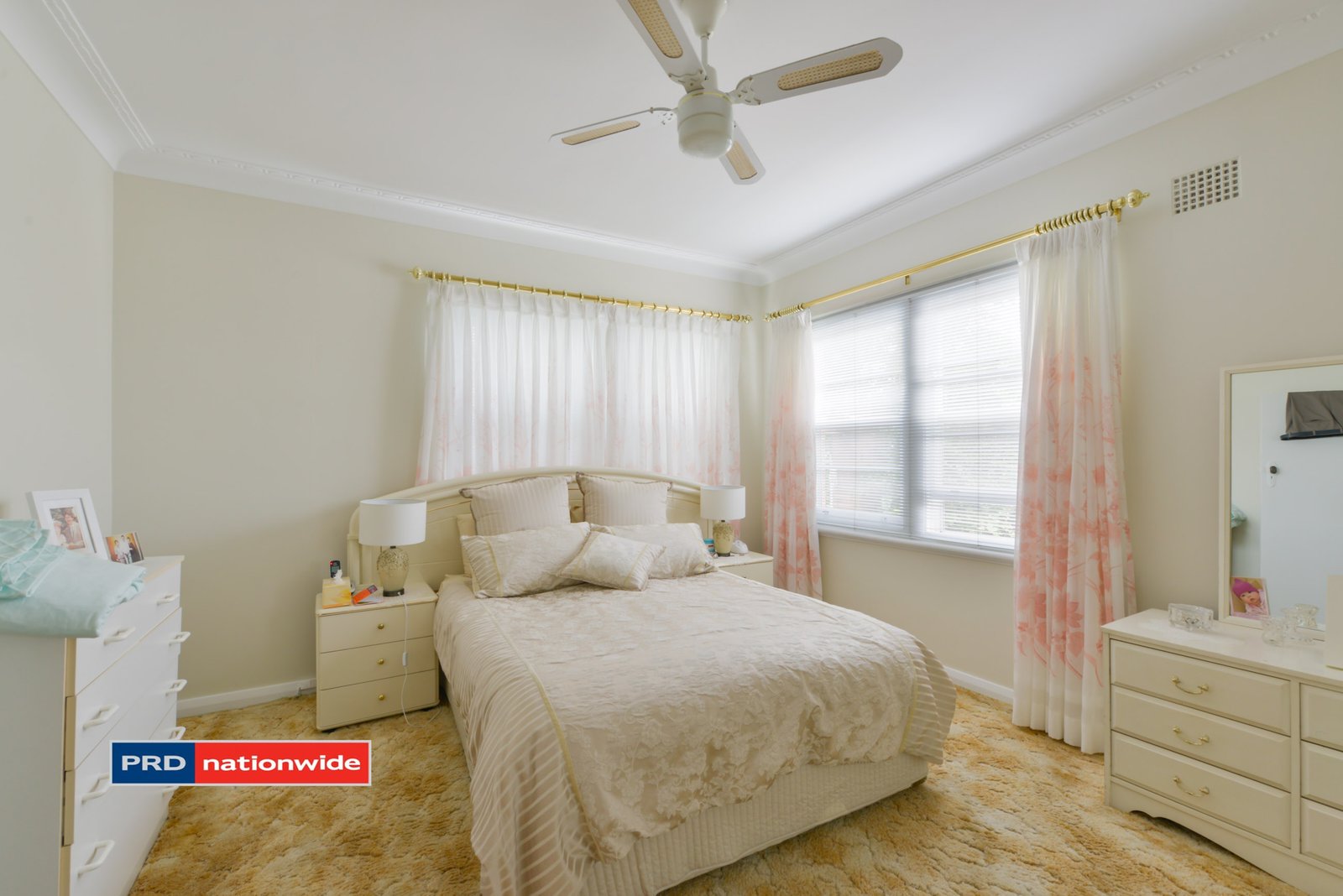 54 Mathews Street TAMWORTH 14