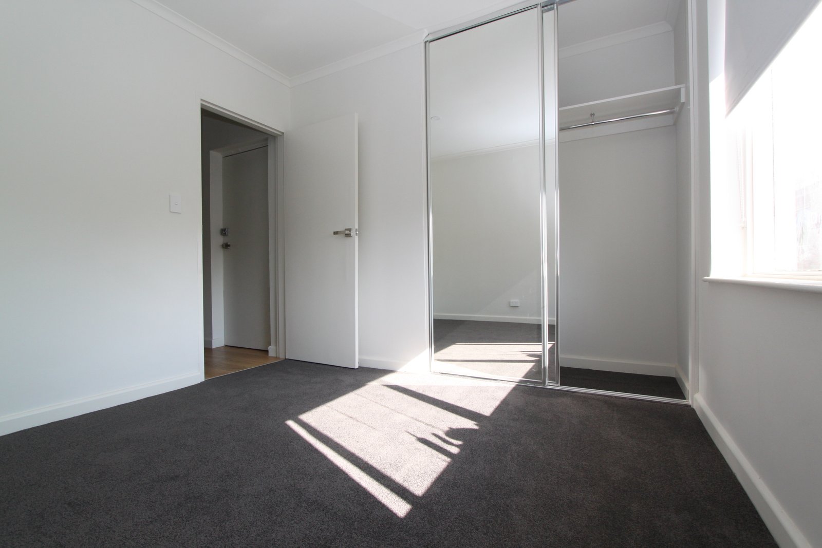 Real Estate and Property in 5/4 Melbourne Street, Murrumbeena, VIC