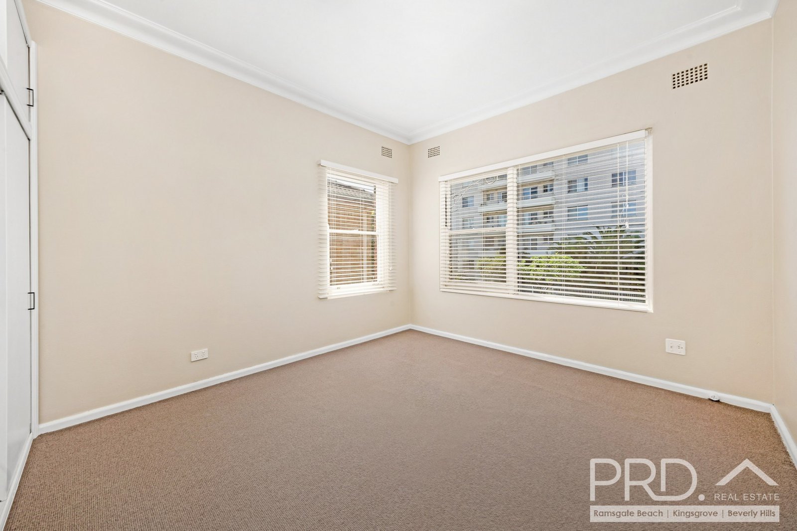 5/4 Moate Avenue BRIGHTON LE SANDS 4