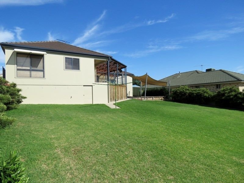 54 Mountain View Drive LAVINGTON 18