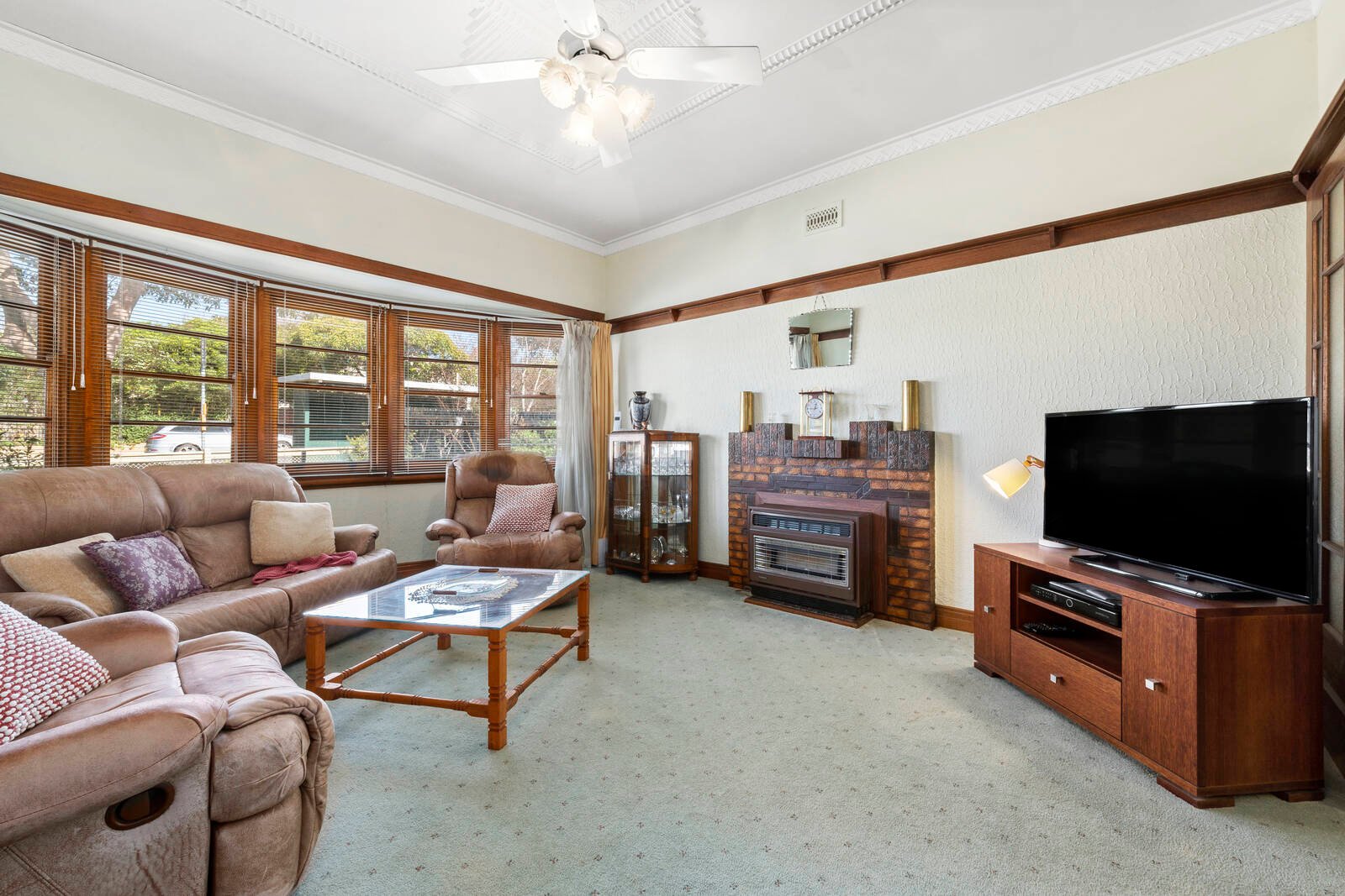 Gallery: 54 Mt Pleasant Road