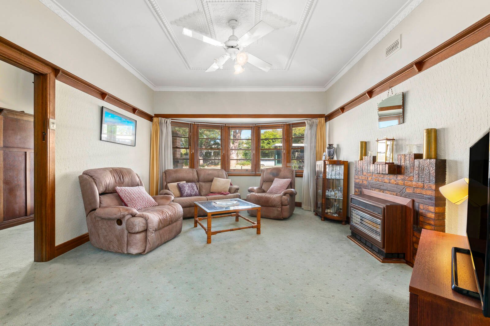 Gallery: 54 Mt Pleasant Road